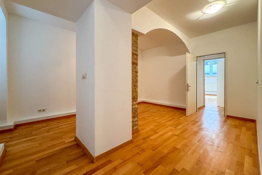 Vielseitiges Geschäftslokal im Souterrain Nähe Zentaplatz – Ideal für Büro, Atelier oder Studio, Gewerbeobjekt-kauf, 175.000,€, 1050 Wien 5., Margareten