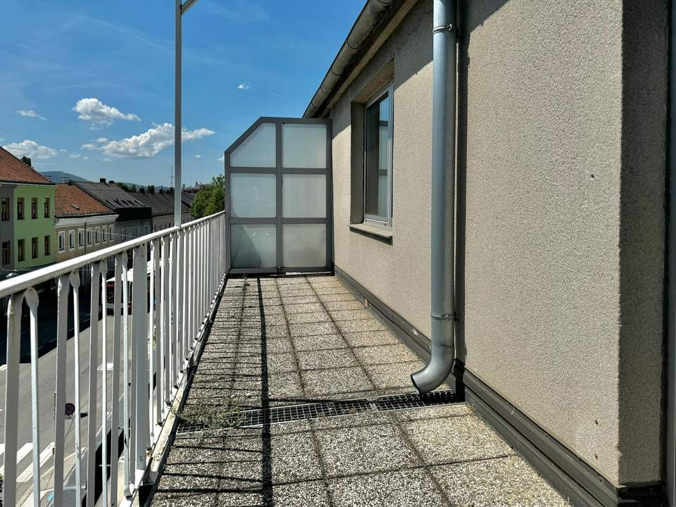 3-Zimmerwohnung mit sehr guter Raumaufteilung und großem Balkon