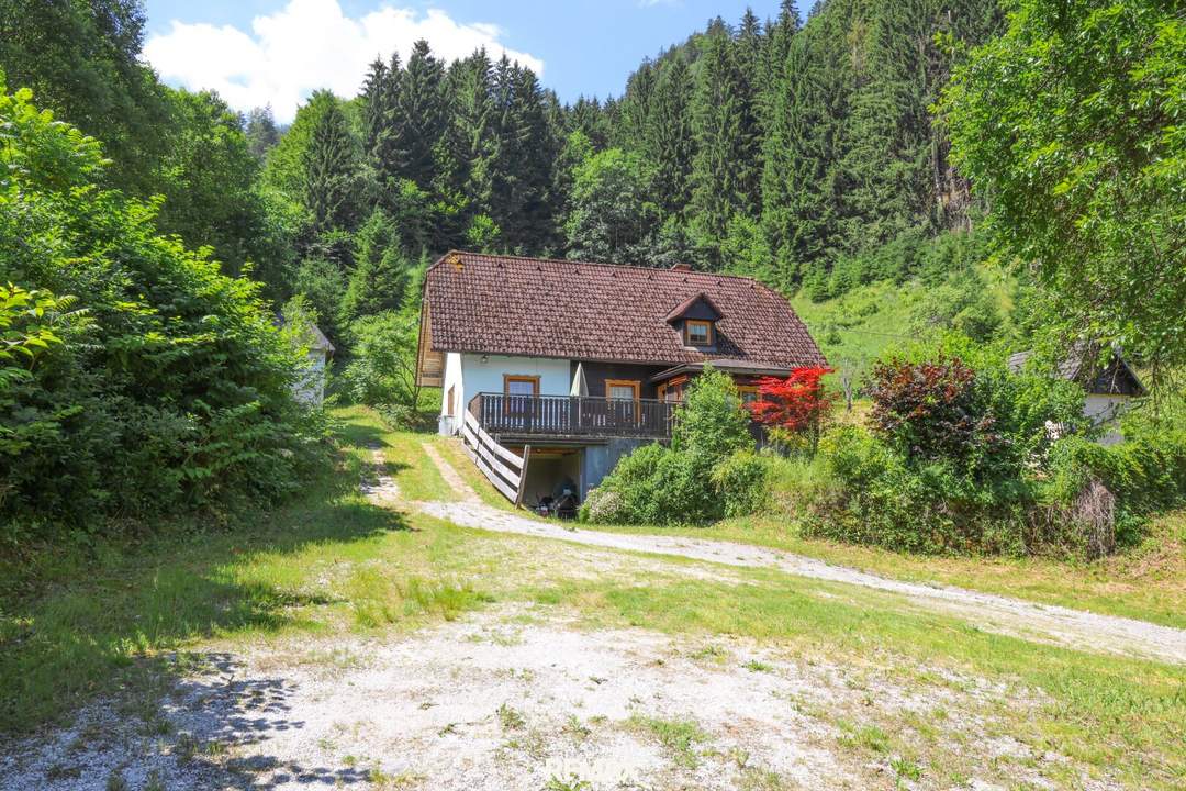 gemütliches Landhaus in idyllischer ALLEINLAGE!