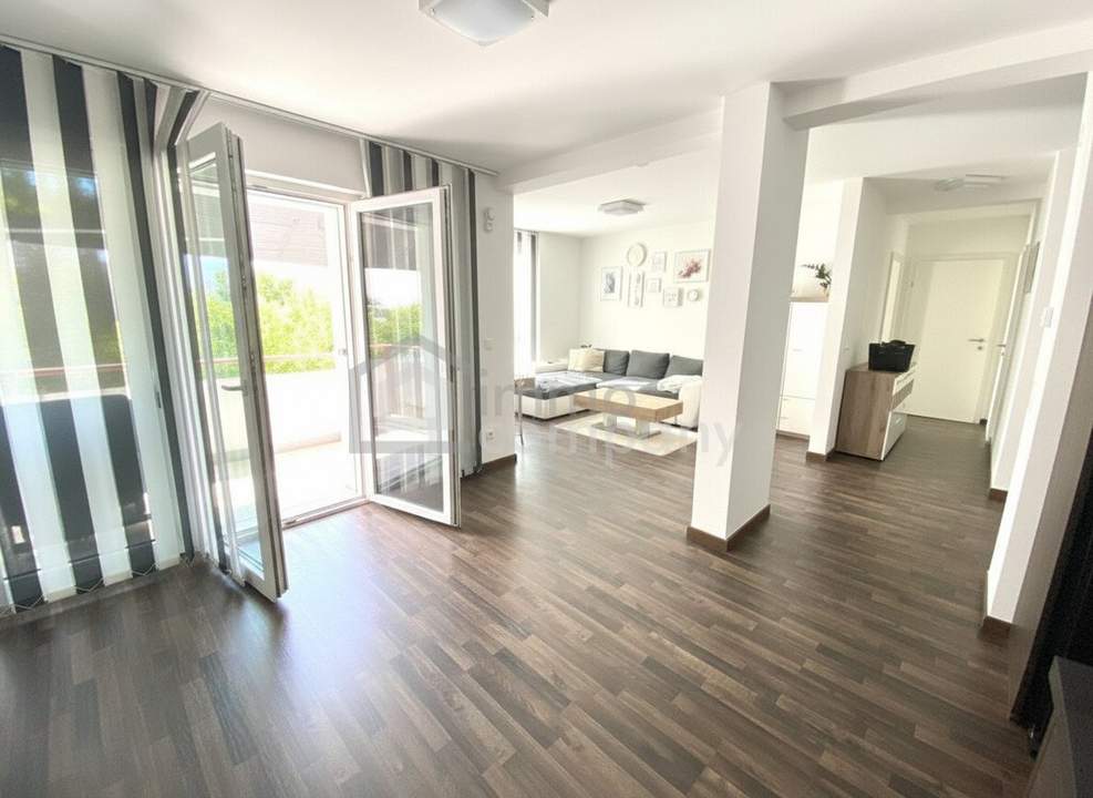 1A Eigentumswohnung im Herzen von Seewalchen am Attersee – Wohnen, wo andere Urlaub machen!