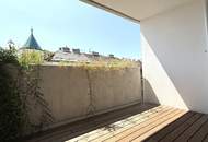 6. OG und WEITBLICK!!! Sensationelle Single-Wohnung mit hochwertigen Einbaumöbeln und großer Außenfläche
