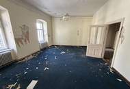 Großzügige Altbauwohnung mit 86 m² Terrasse am Hauptplatz von Tulln – Wohnen und Arbeiten