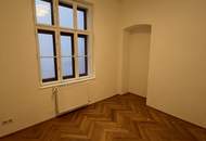 STUDENTEN AUFGEPASST! Zentral begehbare 6 Zimmer Wohnung mit Klopfbalkon! mit guter Anbindung in die City!