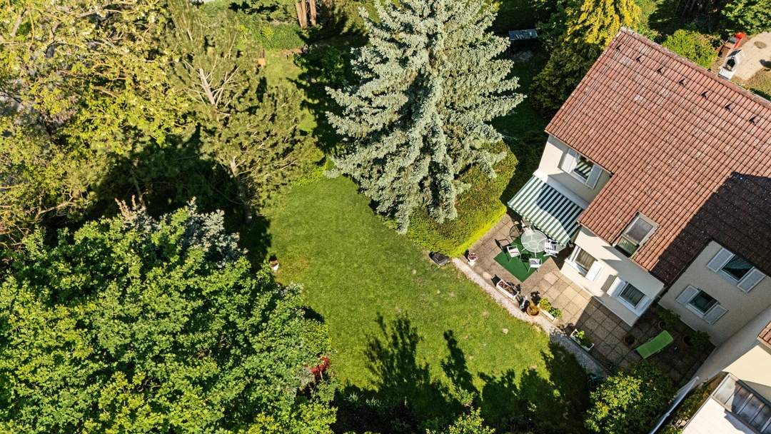 Reiheneckhaus in Bisamberg : 4 Zimmer, 1160m2 Garten & 2 Terrassen , Garage.....Ihr Zuhause!