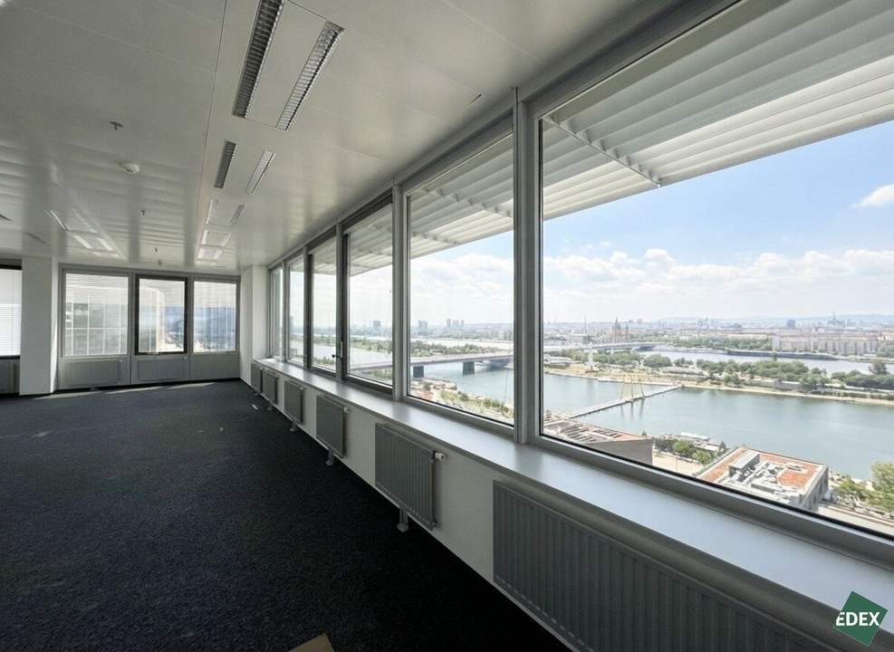 Attraktive Bürofläche mit Aussicht | Ares Tower