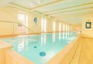 Großzügige Wohnung mit großem Garten! Top Lage in Hietzing! Mit exklusiven Highlights wie Indoor-Pool, Spa- und Fitnessbereich!