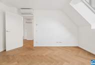 Eleganter Altbau mit modernem Penthouse-Dachausbau
