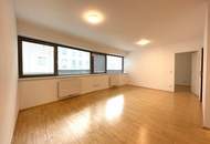 Mega-stylische Neubauwohnung im Architektenhaus!!! AB DEZEMBER !!