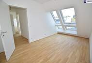SCHNÄPPCHEN! Mega helle Dachgeschoß Wohnung mit 3 Zimmer und feiner Terrasse!