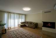 Neuwertiges Niedrigenergiehaus mit maximaler Flexibilität - Pool, Sauna und Dachterrasse inklusive!