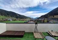 PENTHOUSE MIT EINZIGARTIGER AUSSICHT IN GUTEM ZUSTAND!