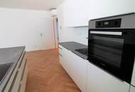 Moderne 4-Zimmer-DG-Wohnung mit hofseitigem Balkon