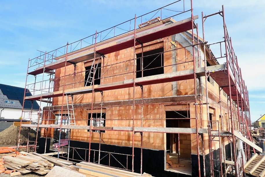 ++ FAMILIENTRAUM DOPPELHAUSHÄLFTE ++ in Guntramsdorf, Haus-kauf, 474.000,€, 2353 Mödling