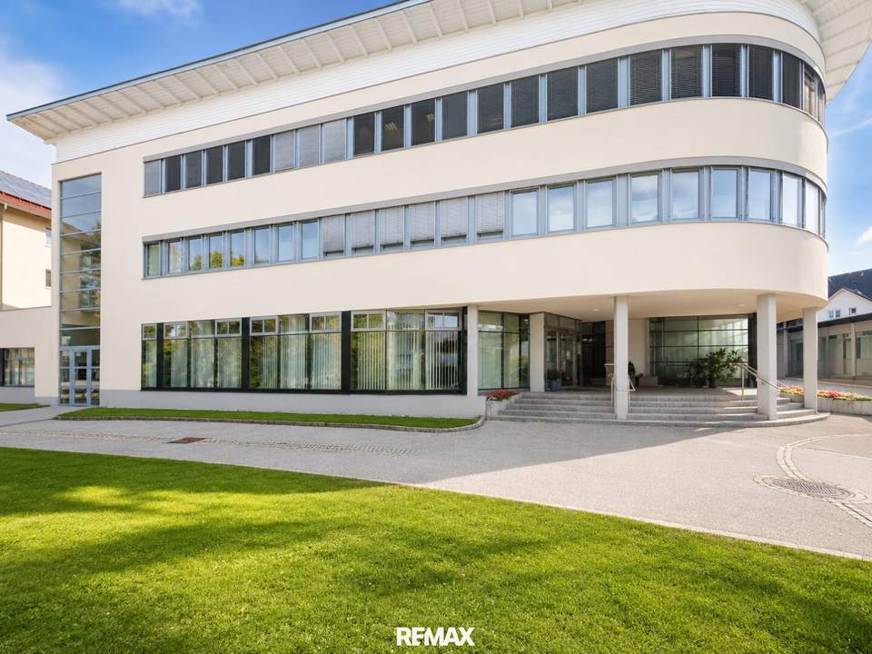 Investieren in Sicherheit und Gesundheit: Ertragsstarke Praxisimmobilie mit renommiertem Arzt als Mieter und hervorragender Erreichbarkeit