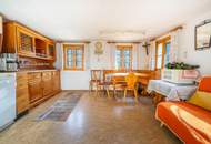 Charmantes Sacherl mit Sanierungsbedarf in naturverbundener Ruhelage