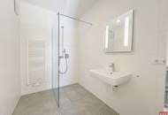 Sonnige Balkon-Wohnung, 2 Zimmer
