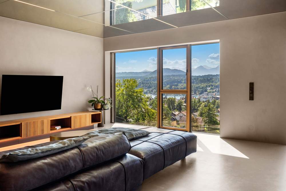 Design trifft Seeblick – außergewöhnliches Zuhause in Velden