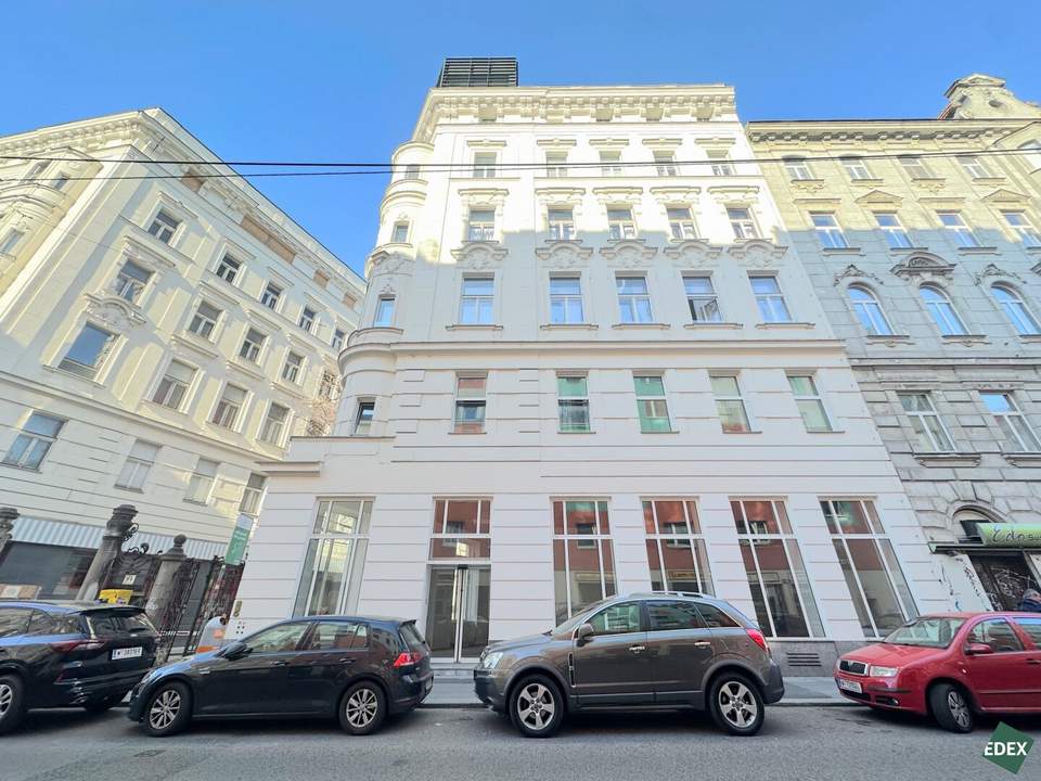 Hofseitiges Büro Nähe Pilgramgasse