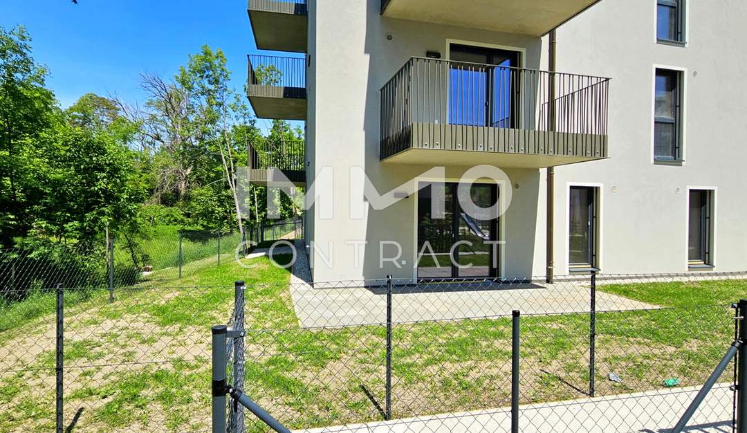 Südgarten in Ruhelage: Provisionsfreie 4-Zimmer-Wohnung, 2 Bädern, Eigengarten mit Grünblick