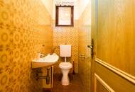 Charmantes Haus mit Entwicklungspotenzial im Herzen von Poysdorf