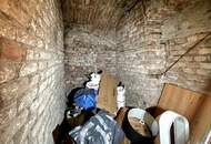 Hör mal, wer da hämmert | sanierungsbedürftige 3-Zimmer Wohnung im 2. Liftstock | barrierefrei