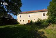 Ehemaliges Pfarrhaus mit großem Gartengrundstück