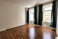 Lichtdurchflutete Altbau-Eckwohnung mit großzügigem Raumgefühl