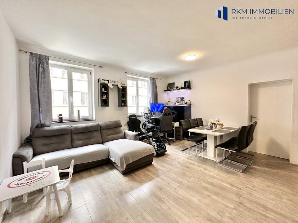 Schnäppchen!!! Bezugsfertige 3-Zimmer-Wohnung in U-Bahn-Nähe