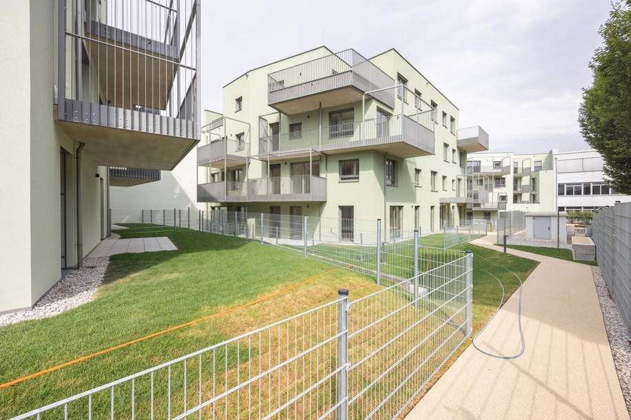 Erstbezug! Lichtdurchflutete Wohnung mit 4 Zimmer und geräumiger Balkon zu vermiten!, Wohnung-miete, 1.351,34,€, 2700 Wiener Neustadt(Stadt)