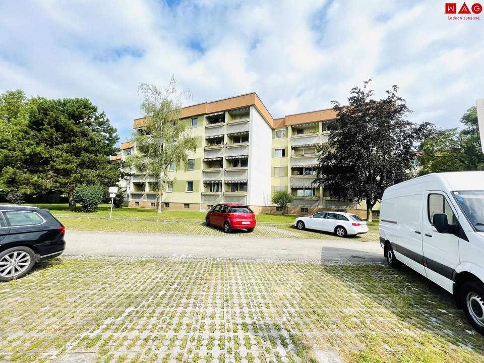 GENERALSANIERTE 1-Raum-Wohnung mit Loggia & Lift – Weißdornweg, 4030 Linz - ACHTUNG Mietvertrag wird auf 10 Jahre befristet abgeschlossen!