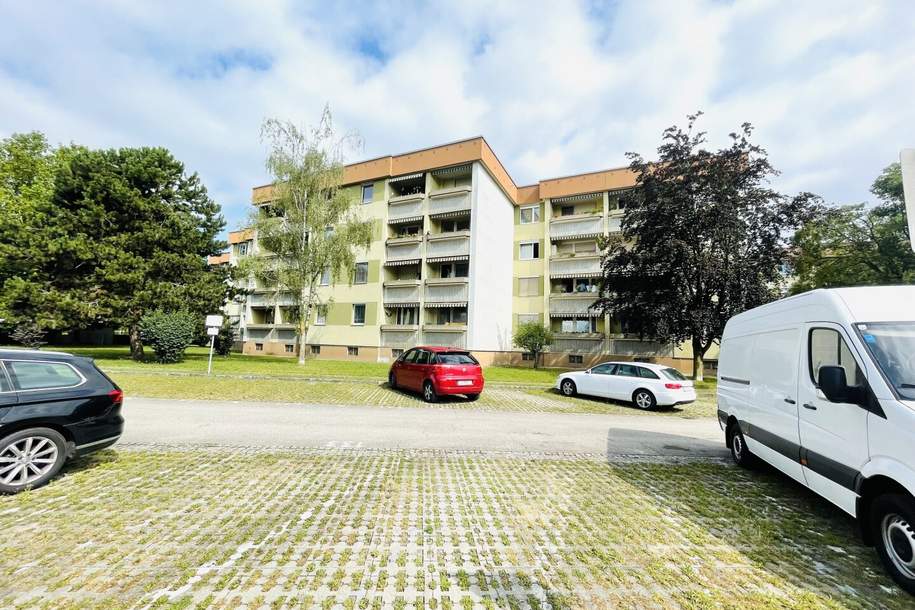 GENERALSANIERTE 1-Raum-Wohnung mit Loggia &amp; Lift – Weißdornweg, 4030 Linz - ACHTUNG Mietvertrag wird auf 10 Jahre befristet abgeschlossen!, Wohnung-miete, 4020 Linz(Stadt)