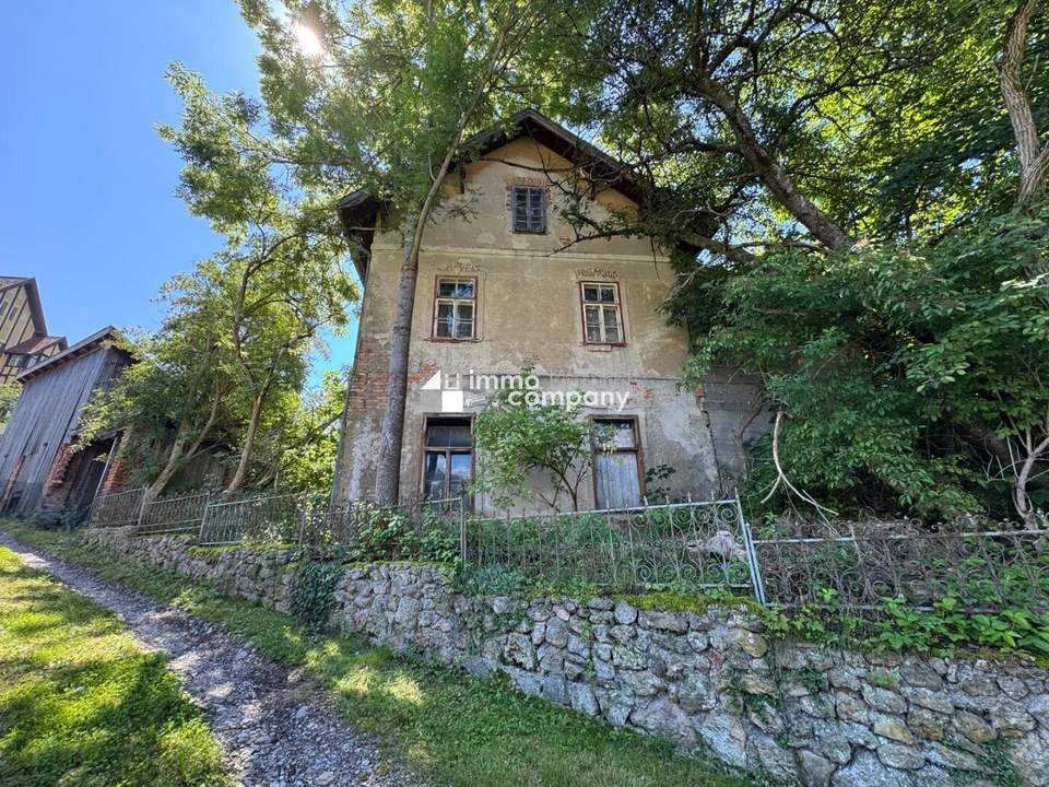 Großes Grundstück (ca. 1.189 m²) in ruhiger Siedlungslage