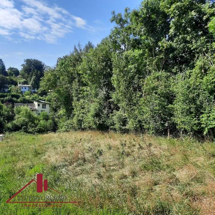 Ruhelage mit Zukunft: Letztes Baugrundstück in privater Sackgasse in Eichgraben