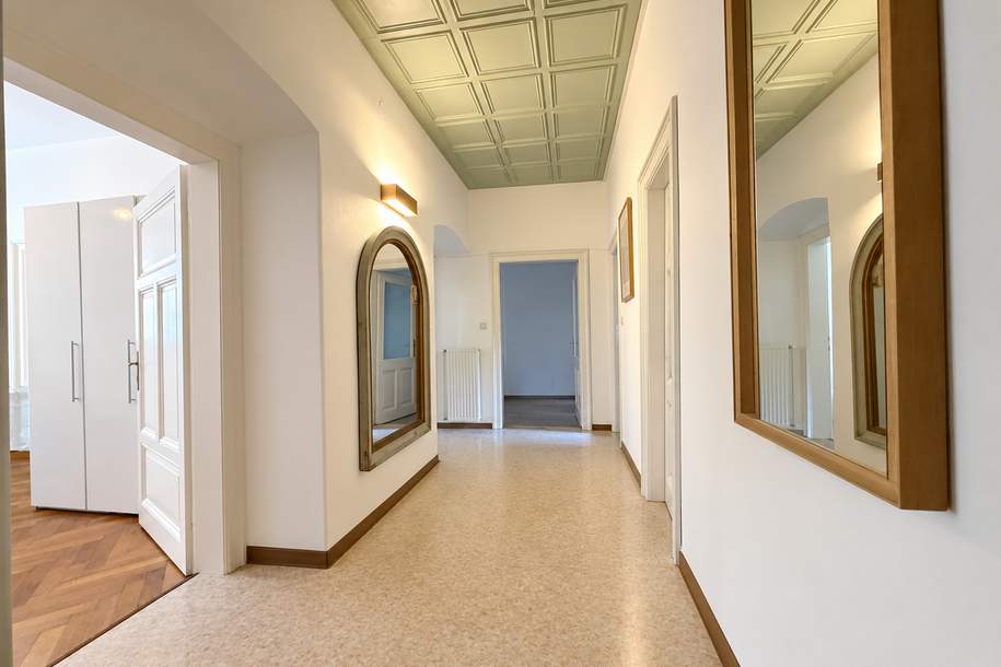 Kliniknah &amp; zentral – Attraktive, sanierte 2-Zimmer-Altbauwohnung in Innsbruck, Wohnung-kauf, 634.900,€, 6020 Innsbruck-Stadt