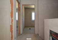 3 neu errichtete Doppelhaushälften auf Eigengrund, 4 weitere in Planung