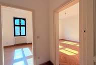 UNBEFRISTET mit Charakter, 2 Zimmer zentral