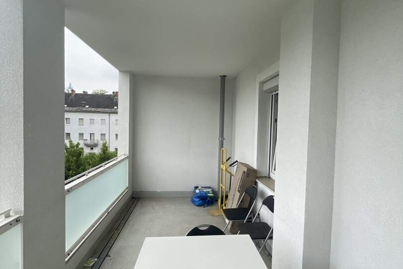 Lichtdurchflutete 3,5-Raum Wohnung mit XL-Loggia in zentrumsnaher Grünlage! Garantiert hohe Wohnqualität!, Wohnung-miete, 913,81,€, 4020 Linz(Stadt)