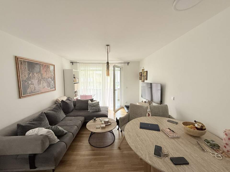 Schöne 2-Zimmer Wohnung in traumhafter Lage - nur 5min zur U3 entfernt