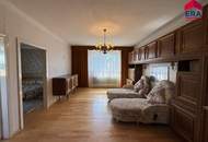 Sehr geräumiges Einfamilienhaus / Zweifamilienhaus in Drösing – Wohnen in absoluter Grünruhelage