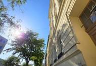 Entzückende Altbauwohnung - Klein aber OHO! Hofseitige Terrasse bzw. Garten + Schönes Altbauhaus + Tolle Infrastruktur und Anbindung! Jetzt zugreifen!