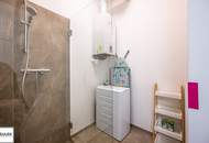 ** Sofort Einziehen oder sofort vermieten: moderne 2 Zimmer Altbauwohnung mit 25 m² Terrasse &amp; Innenhof ** Nähe Augarten **