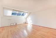 "Kultur, Kulinarik, Nähe Karlsplatz - Leben in der Girardi-Maisonette!"