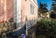 Geräumiges Haus mit Potenzial und großem Garten in Theiß !