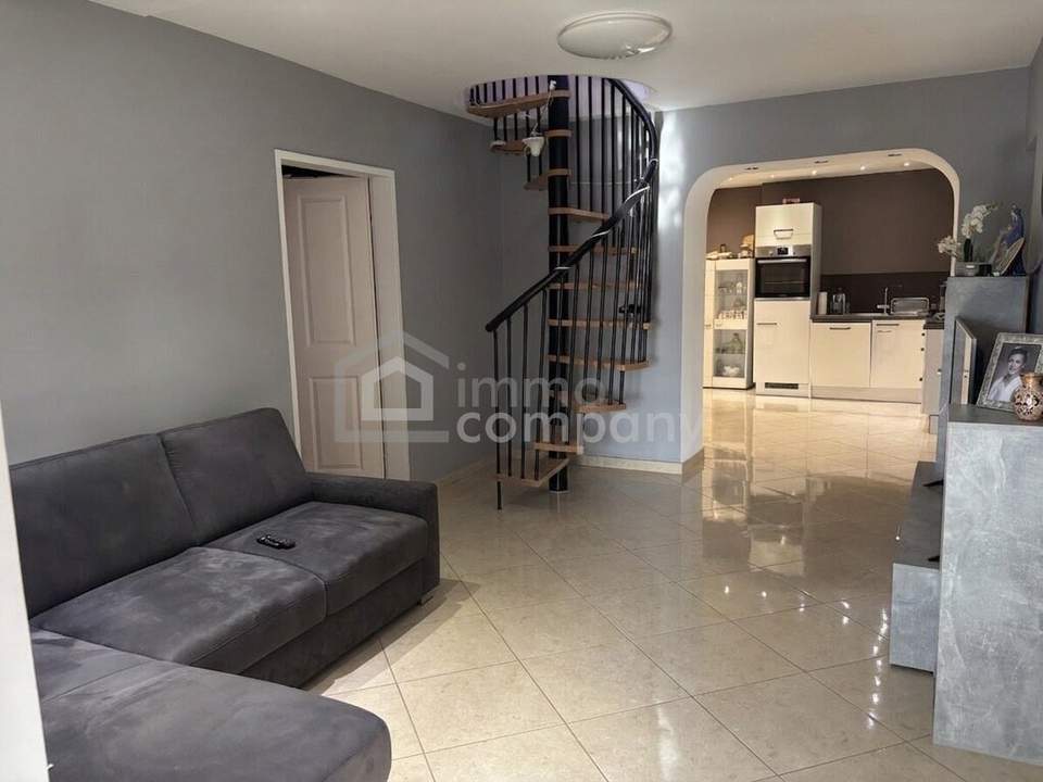 Wohnglück in Hausbrunn – helles Haus mit 150 m², 2 Terrassen und Platz für die ganze Familie