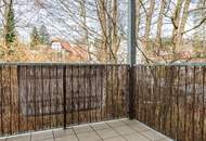 ++NÄHE LKH++ Helle 2-Zimmer-Wohnung (extra Küche) mit Balkon und TG-Parkplatz