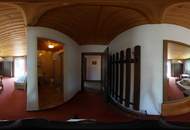 Großes Haus mit kleinem Garten als Zimmervermietung oder für Großfamilien