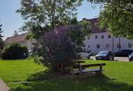 Einladendes Wohnambiente und praktische Raumaufteilung: gemütliche 3-Zimmer-Wohnung mit Grünblick bietet die perfekte Kombination aus naturnahem Wohnen und ausgezeichneter Infrastruktur in Stadtnähe!