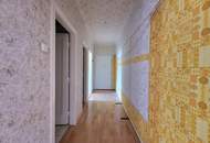 NEUER PREIS!!! ZENTRUMSNAHE 2-ZIMMERWOHNUNG MIT SANIERUNGSBEDARF