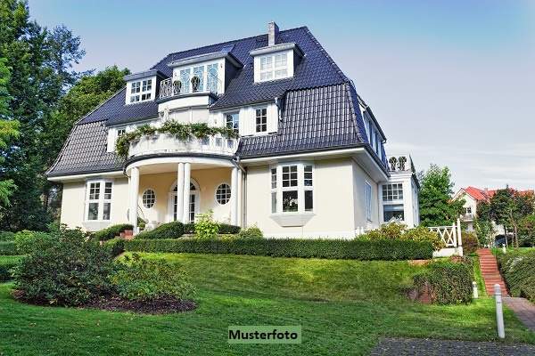 Modernes Einfamilienhaus mit ca. 270 m² Wohnfläche und Nebengebäuden, Haus-kauf, 1.032.000,€, 6551 Landeck