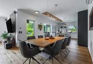 Exklusives Wohnen mit Pool, modernster Technik & außergewöhnlichem Ambiente